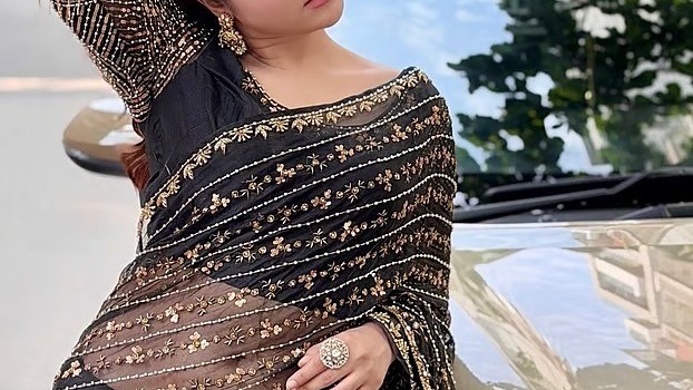 মালদ্বীপে কেয়া পায়েলের সঙ্গী কে? নেটিজেনদের কৌতূহল তুঙ্গে